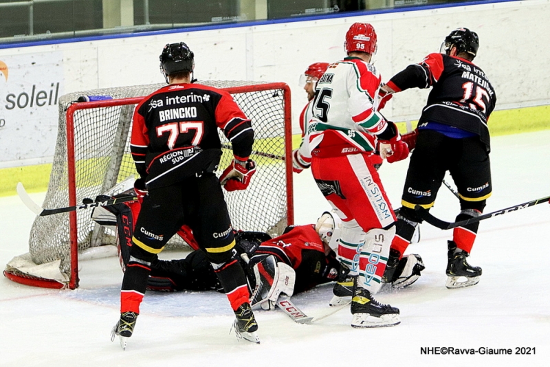 Photo hockey Ligue Magnus - Ligue Magnus : 12me journe : Nice vs Anglet - Un drame a t vit de peu