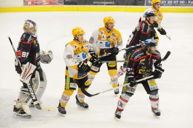 Photo hockey Ligue Magnus - Ligue Magnus : 14me journe : Caen  vs Strasbourg  - Caen enchane  domicile