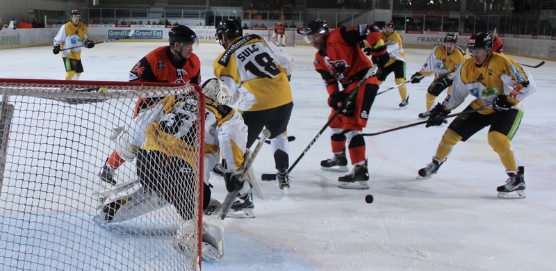 Photo hockey Ligue Magnus - Ligue Magnus : 14me journe : Epinal  vs Strasbourg  - Epinal crase lEtoile Noire