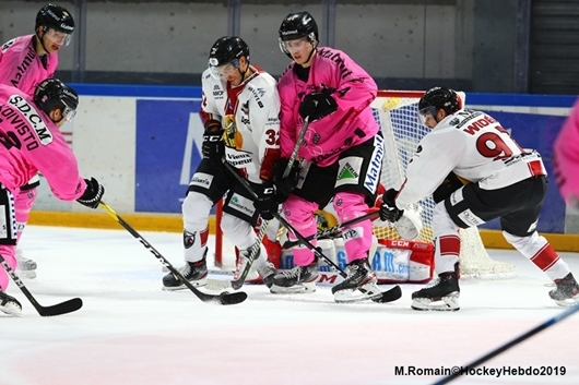 Photo hockey Ligue Magnus - Ligue Magnus : 14ème journée : Rouen vs Chamonix  - LM : Victoire dans la douleur des Dragons