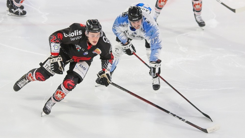 Photo hockey Ligue Magnus - Ligue Magnus : 15me journe : Amiens  vs Gap  - Amiens-Gap, la parole  la dfense.