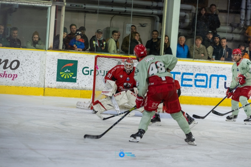Photo hockey Ligue Magnus - Ligue Magnus : 15me journe : Chamonix  vs Cergy-Pontoise - Les Jokers ont le sourire !