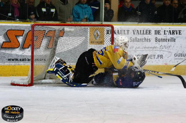 Photo hockey Ligue Magnus - Ligue Magnus : 15me journe : Chamonix  vs Dijon  - Infranchissable Buysse !