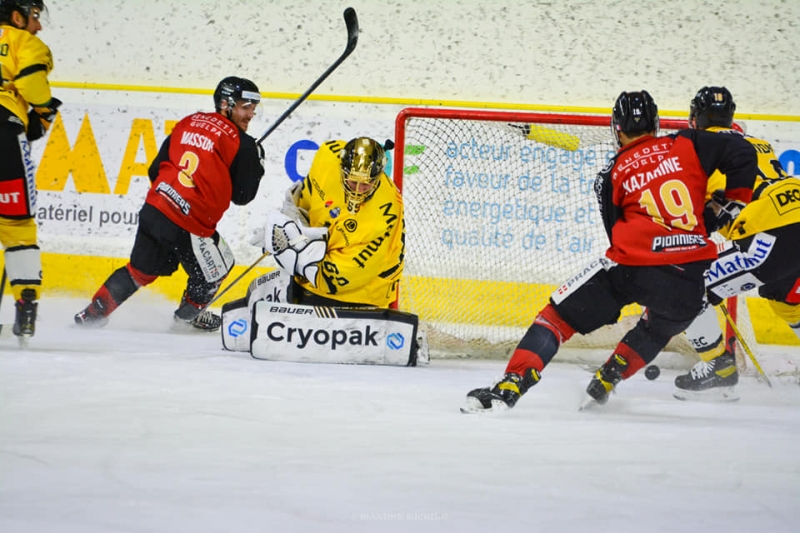 Photo hockey Ligue Magnus - Ligue Magnus : 15ème journée : Chamonix  vs Rouen - Les Pionniers retrouvent le goût de la victoire !