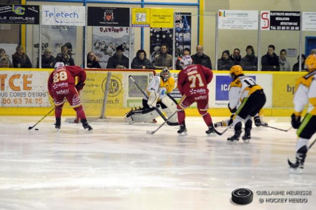 Photo hockey Ligue Magnus - Ligue Magnus : 15me journe : Dijon  vs Strasbourg  - LEtoile Noire brille dans le brouillard dijonnais