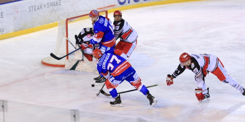 Photo hockey Ligue Magnus - Ligue Magnus : 15me journe : Lyon vs Anglet - Il reste encore de l