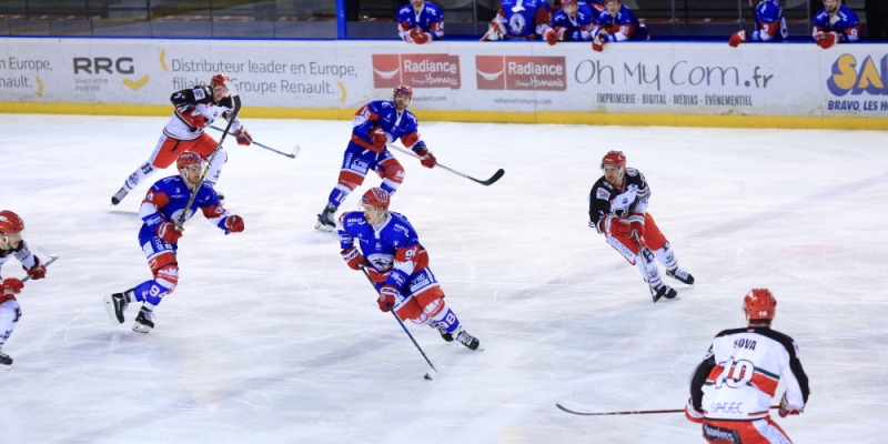 Photo hockey Ligue Magnus - Ligue Magnus : 15me journe : Lyon vs Anglet - Il reste encore de l