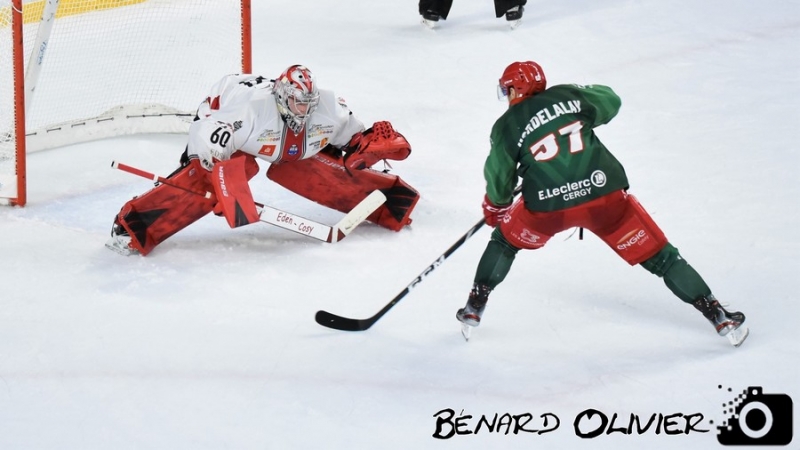 Photo hockey Ligue Magnus - Ligue Magnus : 16me journe : Cergy-Pontoise vs Brianon  - Victoire  larrache pour les Jokers.