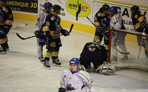 Photo hockey Ligue Magnus - Ligue Magnus : 16me journe : Chamonix  vs Villard-de-Lans - Dominer n