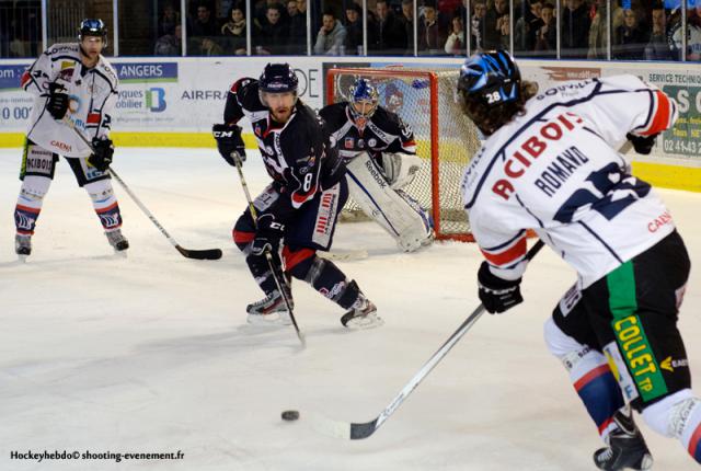 Photo hockey Ligue Magnus - Ligue Magnus : 17me journe : Angers  vs Caen  - Les Ducs ne sombrent pas