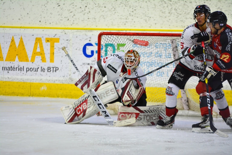 Photo hockey Ligue Magnus - Ligue Magnus : 17me journe : Chamonix  vs Bordeaux - Toute une histoire de pnalits