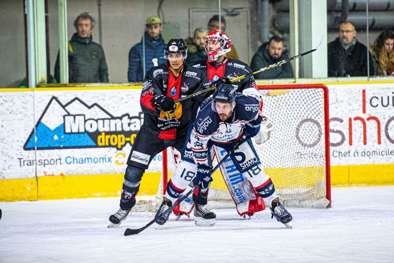 Photo hockey Ligue Magnus - Ligue Magnus : 19ème journée : Chamonix vs Angers - Une belle soirée chamoniarde Photo hockey Ligue Magnus - Ligue Magnus : 19ème journée : Chamonix vs Angers - Une belle soirée chamoniarde