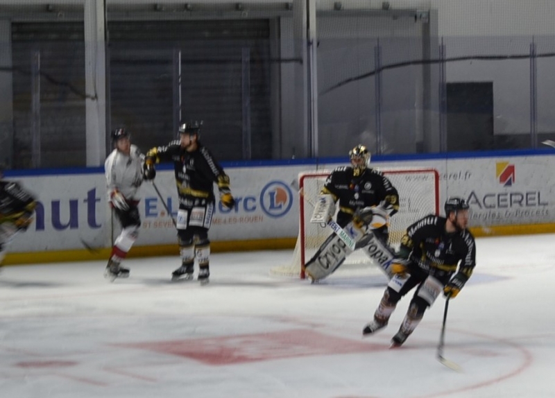 Photo hockey Ligue Magnus - Ligue Magnus : 1re journe : Rouen vs Bordeaux - LM : Rouen dans la difficult.