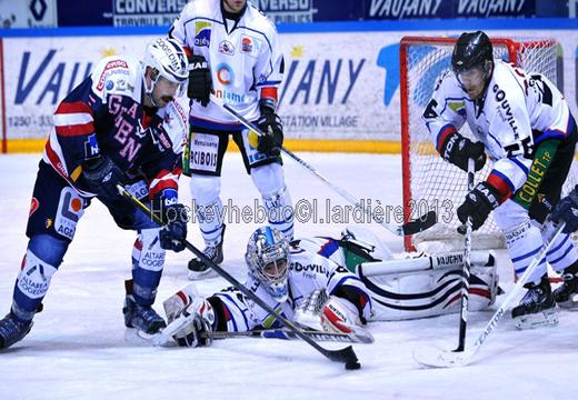 Photo hockey Ligue Magnus - Ligue Magnus : 20me journe  : Grenoble  vs Caen  - Anniversaire russi pour les BDL