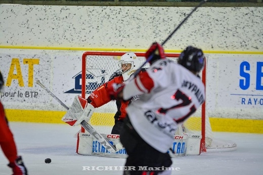 Photo hockey Ligue Magnus - Ligue Magnus : 20me journe : Chamonix  vs Bordeaux - A la fois si proche et si loin !