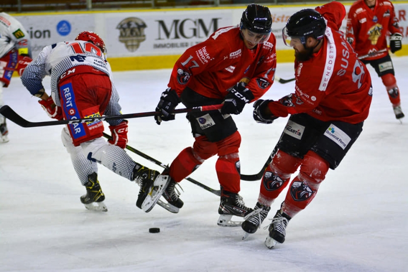 Photo hockey Ligue Magnus - Ligue Magnus : 20me journe : Chamonix  vs Grenoble  - Les Pionniers nont pas fait le poids