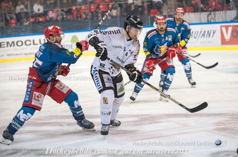 Photo hockey Ligue Magnus - Ligue Magnus : 20me journe : Grenoble  vs Rouen - Les Brleurs De Loups au rendez-vous