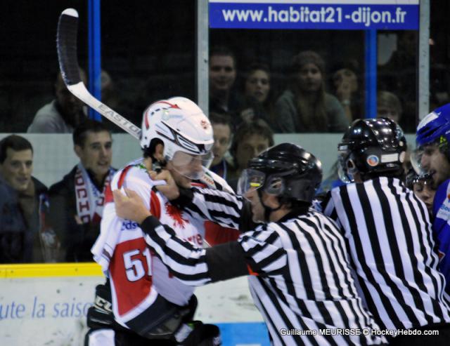 Photo hockey Ligue Magnus - Ligue Magnus : 22ème journée : Dijon vs Briançon - Une revanche saveur moutarde ! Photo hockey Ligue Magnus - Ligue Magnus : 22ème journée : Dijon vs Briançon - Une revanche saveur moutarde !
