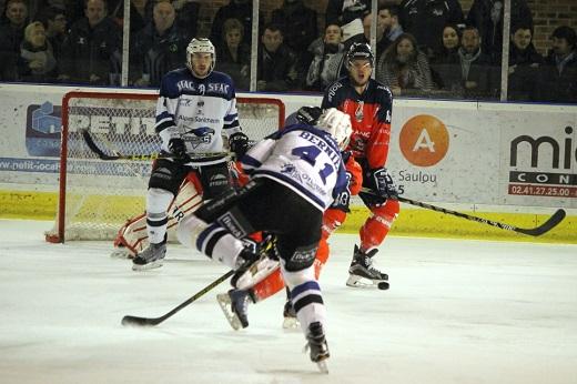 Photo hockey Ligue Magnus - Ligue Magnus : 22me journe : Angers  vs Gap  - Un chass-crois qui tourne en faveur des Ducs 