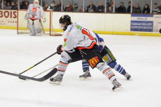 Photo hockey Ligue Magnus - Ligue Magnus : 23me journe  : Caen  vs Amiens  - Caen enchane  domicile