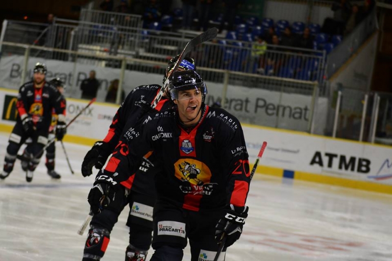 Photo hockey Ligue Magnus - Ligue Magnus : 23me journe : Chamonix  vs Lyon - Les Lions domins par les Pionniers