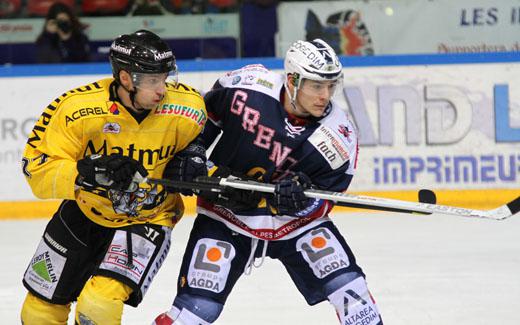 Photo hockey Ligue Magnus - Ligue Magnus : 24ème journée : Grenoble vs Rouen - Grenoble : match référence ? Photo hockey Ligue Magnus - Ligue Magnus : 24ème journée : Grenoble vs Rouen - Grenoble : match référence ?