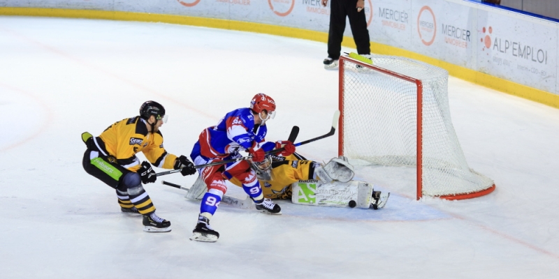 Photo hockey Ligue Magnus - Ligue Magnus : 24me journe : Lyon vs Strasbourg  - Lyon au forceps