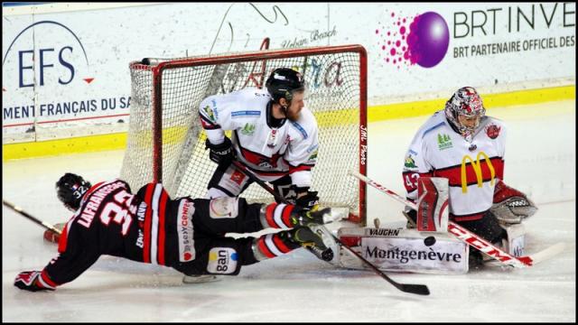 Photo hockey Ligue Magnus - Ligue Magnus : 26me journe : Bordeaux vs Brianon  - Les Diables Rouges renvoys en enfer