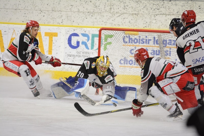 Photo hockey Ligue Magnus - Ligue Magnus : 26me journe : Chamonix  vs Anglet - Les Pionniers matrisent Anglet