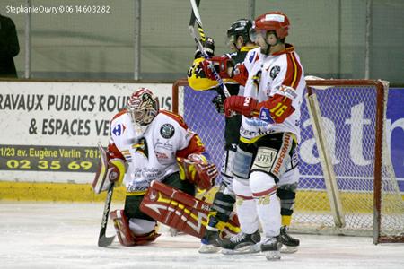 Photo hockey Ligue Magnus - Ligue Magnus : 26me journe : Rouen vs Morzine-Avoriaz - Les Dragons en promenade...