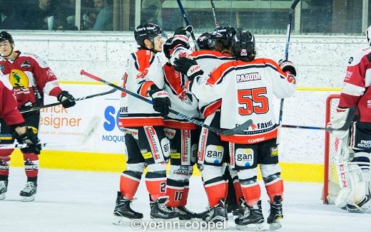 Photo hockey Ligue Magnus - Ligue Magnus : 27me journe : Chamonix / Morzine vs Bordeaux - LM : Le Boxer enfonce de nafs Pionniers