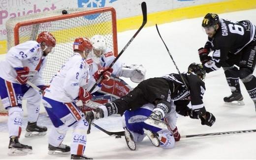 Photo hockey Ligue Magnus - Ligue Magnus : 28me journe : Amiens  vs Lyon - LM : Pintaric fait rugir les siens