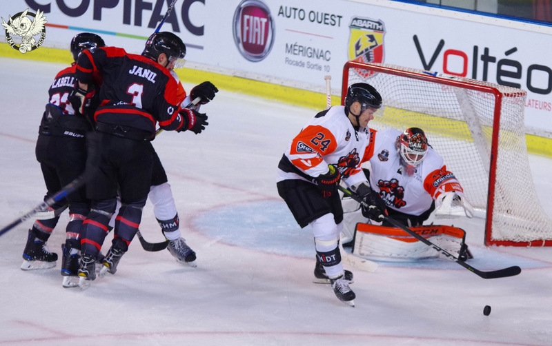 Photo hockey Ligue Magnus - Ligue Magnus : 29me journe : Bordeaux vs Epinal  - Ronan Quemener russit sa premire... at home ! 