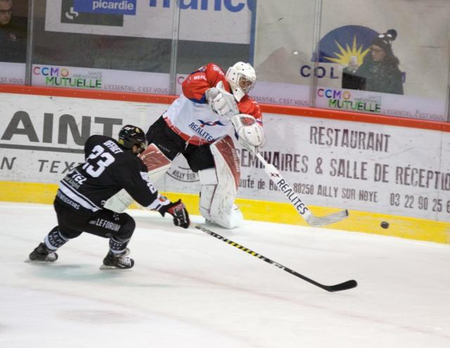Photo hockey Ligue Magnus - Ligue Magnus : 30me journe : Amiens  vs Angers  - LM : Champagne assomme Angers