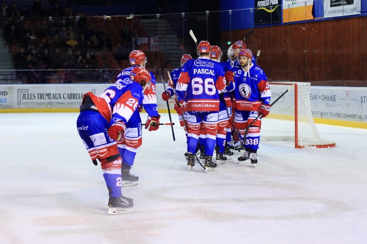Photo hockey Ligue Magnus - Ligue Magnus : 30me journe : Lyon vs Gap  - Lyon retrouve le sourire