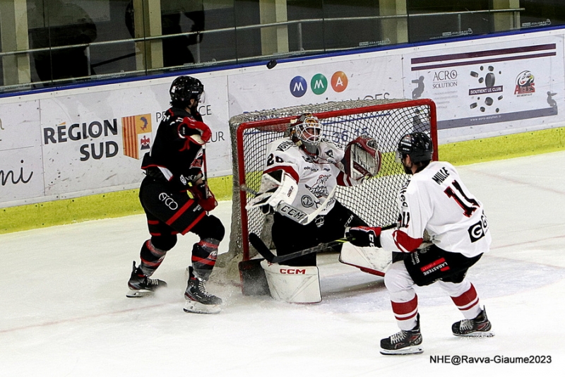 Photo hockey Ligue Magnus - Ligue Magnus : 31me journe : Nice vs Bordeaux - La victoire pour Laura 