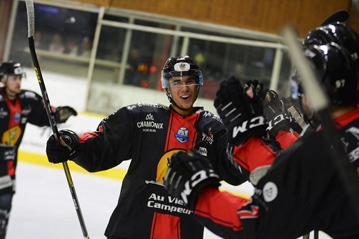 Photo hockey Ligue Magnus - Ligue Magnus : 32me journe : Chamonix  vs Amiens  - Les Pionniers passent la 5e!