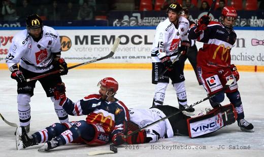 Photo hockey Ligue Magnus - Ligue Magnus : 32me journe : Grenoble  vs Amiens  - LM : Grenoble encore au dessus