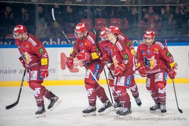 Photo hockey Ligue Magnus - Ligue Magnus : 33me journe : Grenoble  vs Brianon  - Premier vs Dernier  sens unique!