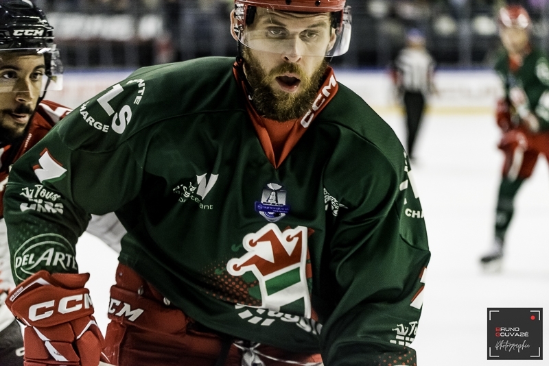 Photo hockey Ligue Magnus - Ligue Magnus : 36me journe : Cergy-Pontoise vs Bordeaux - Crocs serrs faces aux Jokers, les Boxers ne lchent pas leur 4me place