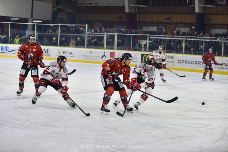 Photo hockey Ligue Magnus - Ligue Magnus : 36ème journée : Chamonix  vs Nice - Les Pionniers rebasculent en playoffs !