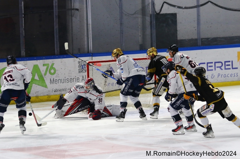 Photo hockey Ligue Magnus - Ligue Magnus : 36me journe : Rouen vs Angers  - LM : Les ducs simposent en terre normande.
