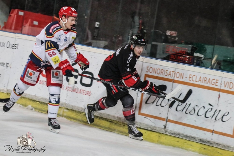 Photo hockey Ligue Magnus - Ligue Magnus : 38me journe : Bordeaux vs Grenoble  - Si proches de l