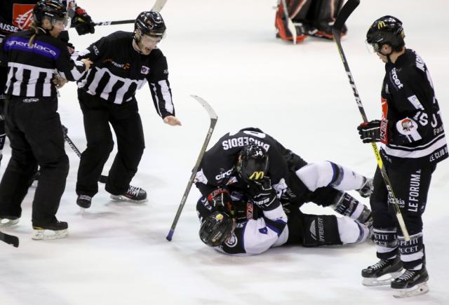 Photo hockey Ligue Magnus - Ligue Magnus : 39ème journée : Amiens vs Gap - LM : Piètre performance amiénoise Photo hockey Ligue Magnus - Ligue Magnus : 39ème journée : Amiens vs Gap - LM : Piètre performance amiénoise