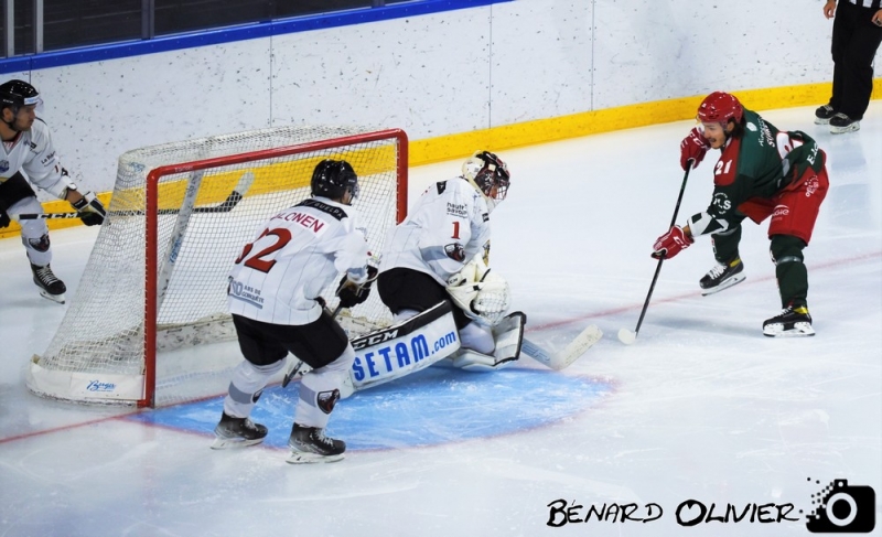Photo hockey Ligue Magnus - Ligue Magnus : 3me journe : Cergy-Pontoise vs Chamonix  - Lavalanche des Jokers emporte les Pionniers