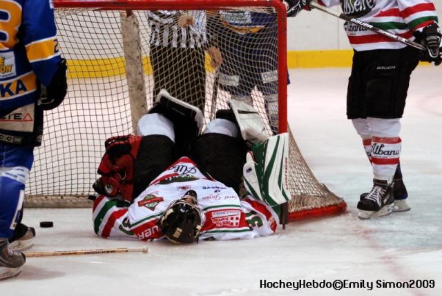 Photo hockey Ligue Magnus - Ligue Magnus : 3me journe : Dijon  vs Mont-Blanc - Aux forceps... 
