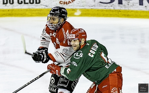 Photo hockey Ligue Magnus - Ligue Magnus : 41me journe : Cergy-Pontoise vs Amiens  - Le trs bel hommage de Cergy  Miika Elomo 