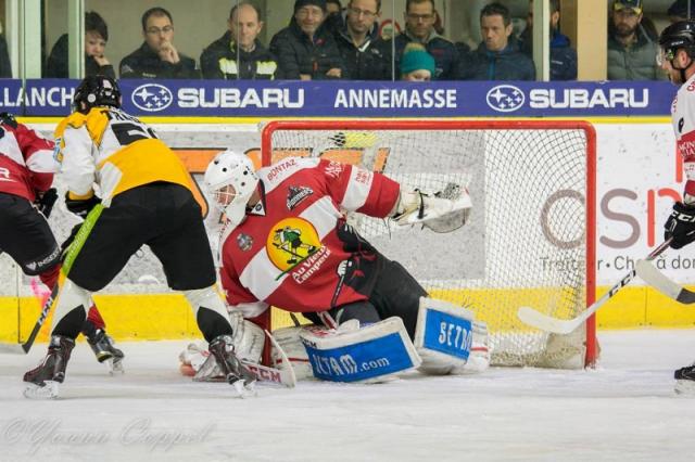 Photo hockey Ligue Magnus - Ligue Magnus : 41me journe : Chamonix / Morzine vs Strasbourg  - LM : LEtoile Noire dtruit les Pionniers