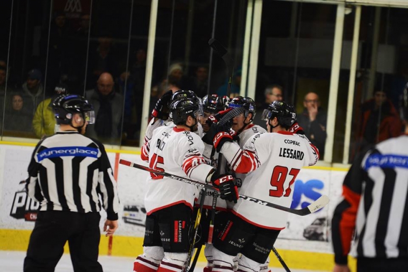 Photo hockey Ligue Magnus - Ligue Magnus : 43me journe : Chamonix  vs Bordeaux - Les Pionniers valident leur ticket pour les playoffs !