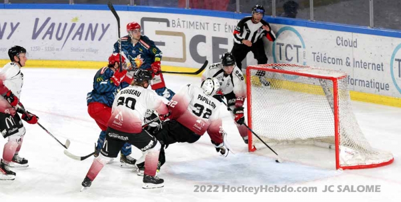 Photo hockey Ligue Magnus - Ligue Magnus : 4me journe  : Grenoble  vs Mulhouse - Grenoble sextirpe du pige des Scorpions.